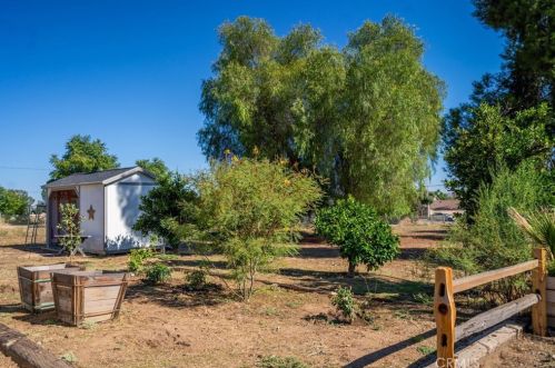 20135 Grand Ave, Wildomar CA  92595-9370 exterior