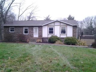 61326 Kent Ln, Cambridge, OH 43725-9206