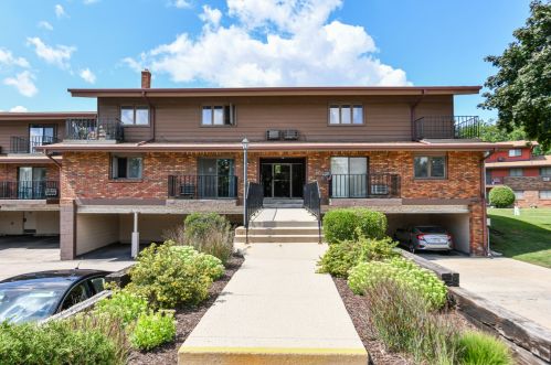 4015 84th St, Milwaukee WI 53228-2337 exterior