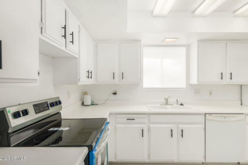 25838 Howard Dr, Chandler AZ  85248-6822 exterior