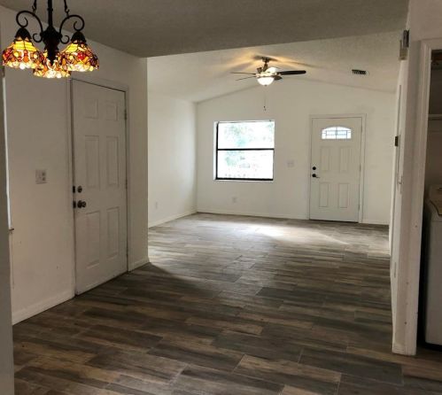 43 8th Ave, Delray Beach FL  33444-2662 exterior