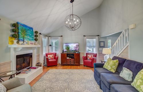 25 Pelican Reach, Isle Of Palms, SC 29451-3822