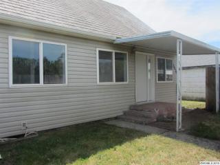 3870 Santiam Hwy, Lebanon, OR 97355-3744