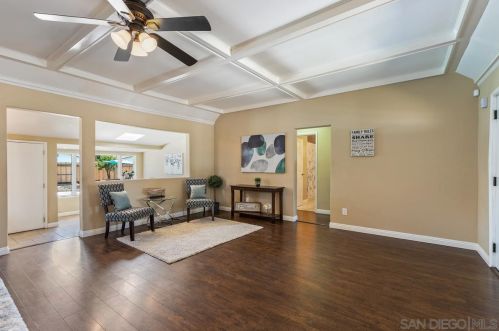 1521 Melody Ln, El Cajon CA  92019-2016 exterior