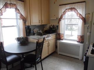 94 3rd Ave, Paterson NJ  07506-2414 exterior