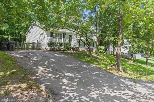 10912 Crestwood Dr, Spotsylvania, VA 22553-1602