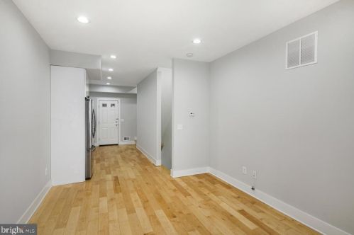 621 Clarion St, Philadelphia PA  19147-1834 exterior