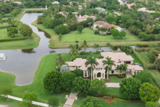 7956 Steeplechase Dr, West Palm Beach FL  33418-7805 exterior