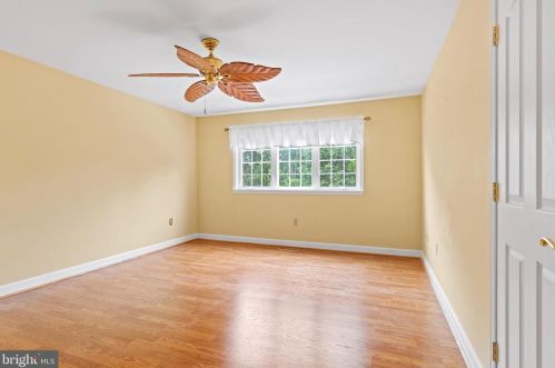 618 Beaver Falls Pl, Wilmington DE  19808-1648 exterior
