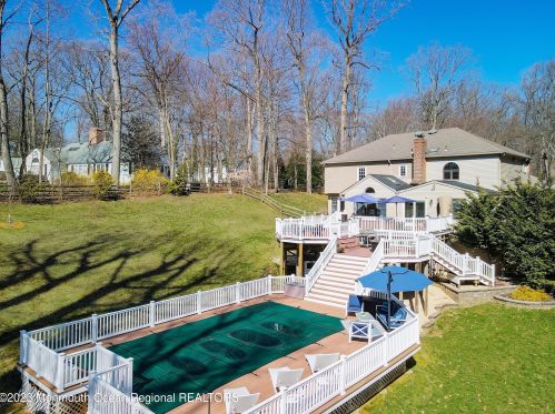 162 Borden Rd, Middletown NJ  07748-3050 exterior