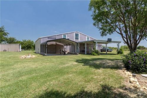 1681 Seaborn Rd, Ponder, TX 76259-8807
