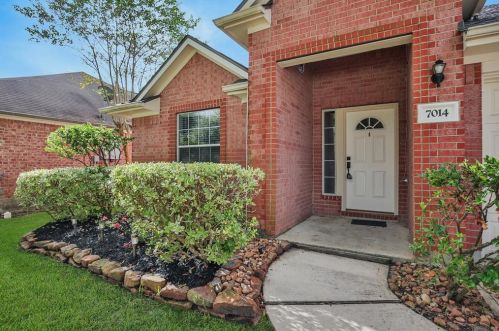 7014 Garnet Hill Ln, Humble, TX 77346-3345
