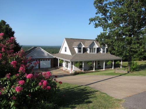 63 Eagle Crest Dr, Conway, AR 72032-9475