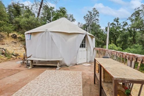 10409 Wolf Rd, Grass Valley CA  95949-7805 exterior