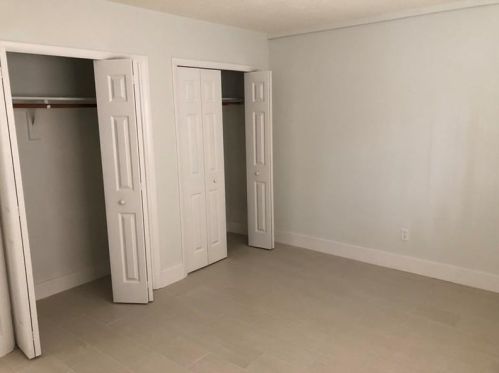 307 2nd Ave, Dania Beach FL  33004-4812 exterior