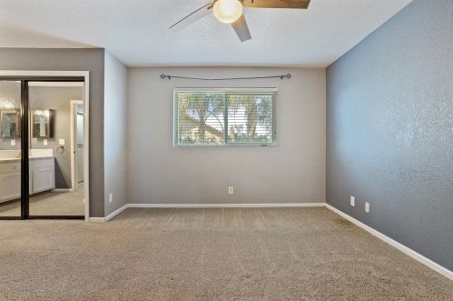 696 Tahoe St, Manteca CA  95337-6853 exterior