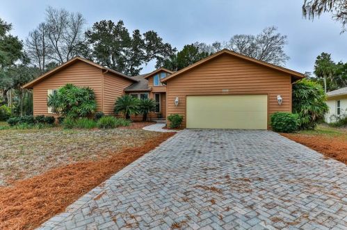 5146 Riverside Dr, Homosassa FL 34448-3746 exterior