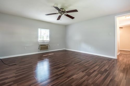 12 Water St, Liberty Township, OH 45036