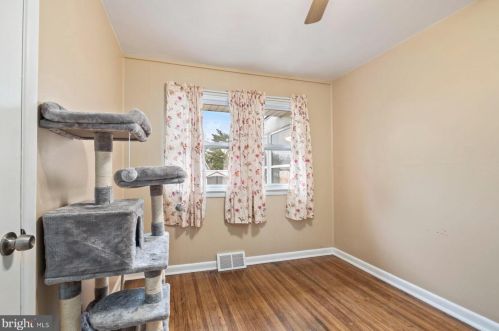 306 Veterans Dr, Palmyra NJ  08065-2319 exterior