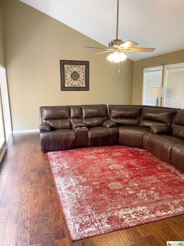 208 Taos Dr, Victoria TX 77904-3767 exterior