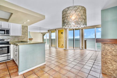 190 Del Mar Shores Ter, Solana Beach, CA 92075-2637