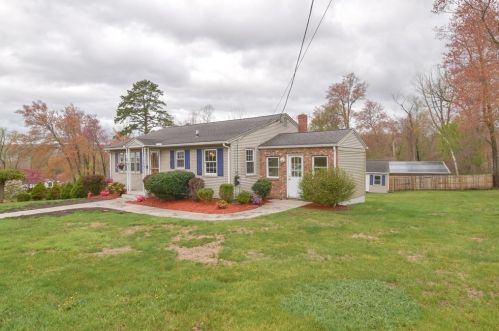 6 Deborah St, Palmer, MA 01069-1916