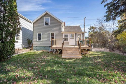 2133 Minnesota Ave, Duluth MN  55802-2440 exterior