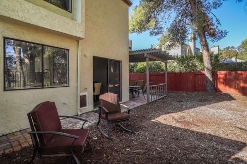 5797 Menorca Dr, San Diego CA  92124-1105 exterior