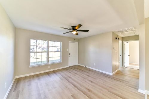 308 Kansas St, Morgans Point TX 77571-5432 exterior