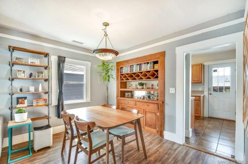 4042 34 St, San Diego CA 92104-5239 exterior