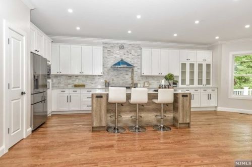 159 Irving St, Ridgewood NJ 07450-3319 exterior