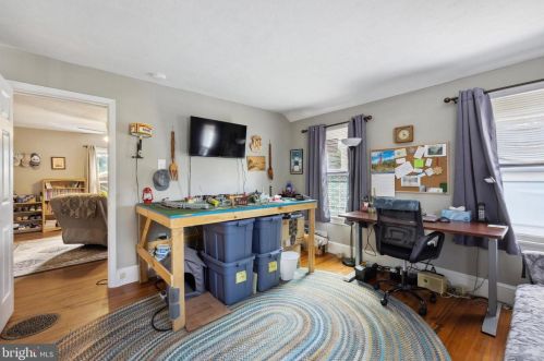 1039 Queen St, Pottstown PA  19464-5827 exterior