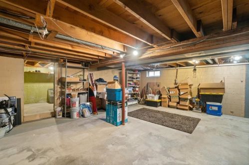 21 Brookside Ave, North Providence RI  02911-1510 exterior