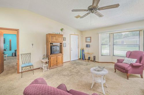 2714 Rhode Island Ave, Fort Pierce FL  34947-4776 exterior