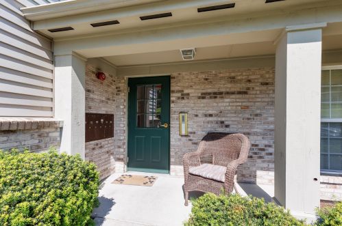 1804 Ashley Ct, Florence, KY 41042-8731