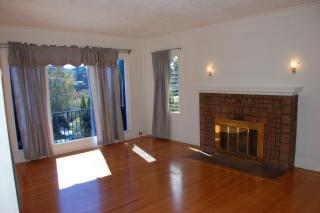 519 Kenmore Ave, Oakland CA  94610-1617 exterior