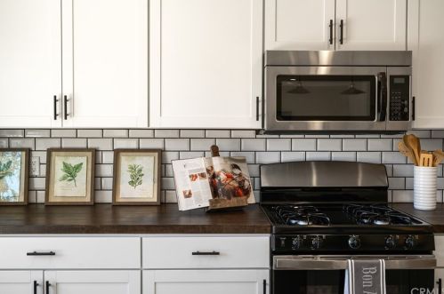 2907 Park St, Lake Nacimiento CA  93446-1266 exterior