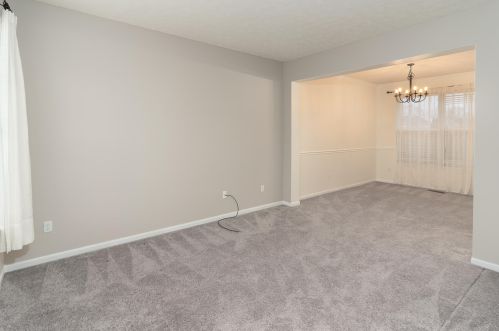 9743 Cherbourg Dr, Hamilton KY  41091-7623 exterior