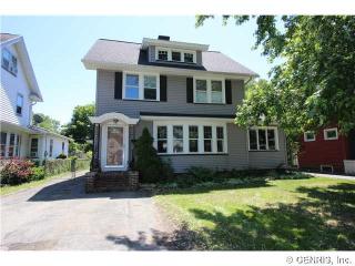 221 Titus Ave, Rochester, NY 14617-3809