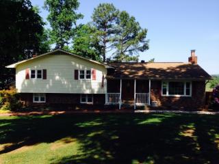 113 Stafford Rd, Johnson City, TN 37615-4209