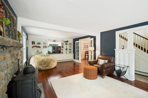 11 Hillsdale Rd, Richmond RI  02892-1002 exterior