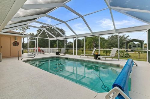 819 Hibiscus Ave, Lehigh Acres FL 33972-8017 exterior