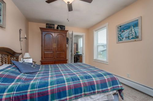 104 Lk Shr Dr, Northwood NH  03261-3707 exterior