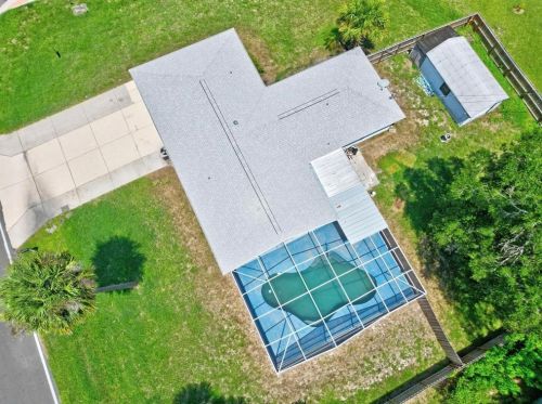 1845 Mango Tree Dr, Edgewater FL 32141-3925 exterior