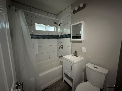 1712 Cherry Ave, Long Beach CA  90806-5821 exterior