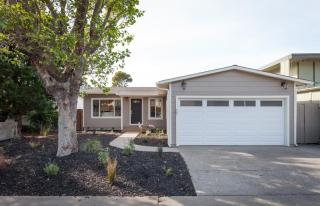 1352 Adobe Dr, Pacifica CA  94044-4102 exterior