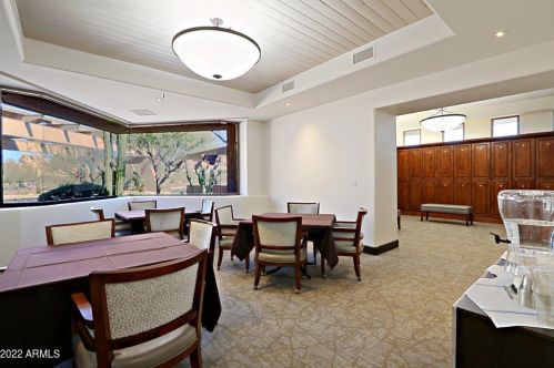 6860 Amber Sun Dr, Scottsdale AZ 85266-7034 exterior