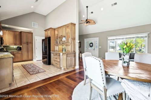 208 Virginia Dr, Bricktown NJ  08723-6521 exterior