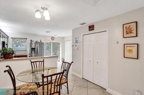 11936 12 St, Hollywood FL 33026-4359 exterior