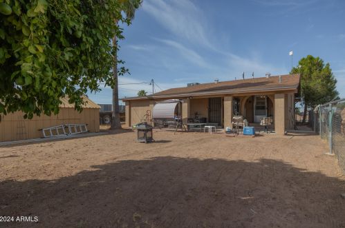 406 2 Ave, Casa Grande AZ  85122-4331 exterior